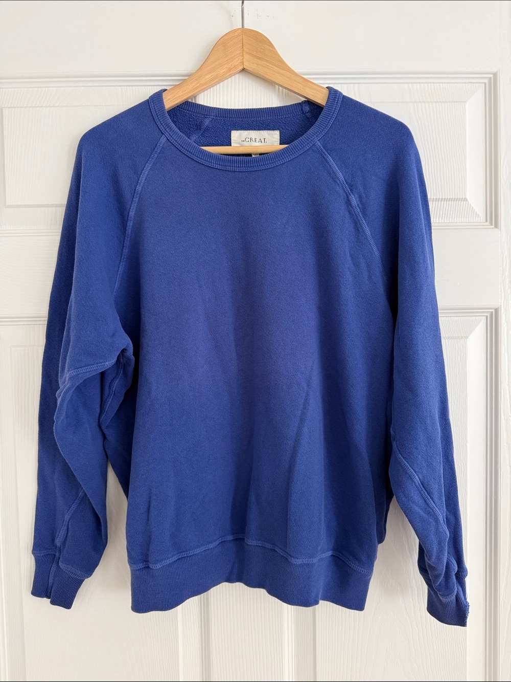 THE GREAT. College Sweatshirt in Cobalt Blue (0 / XS)